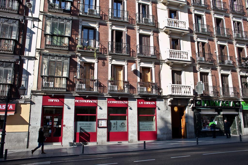 فندق مدريدفي  بيت شباب أبيل فيكتوريانو المظهر الخارجي الصورة
